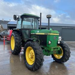 John Deere 3050