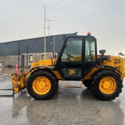 JCB 526S