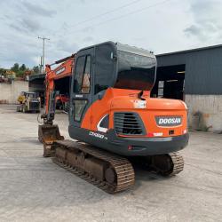 Doosan DX 60-9C