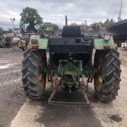 John Deere 2850