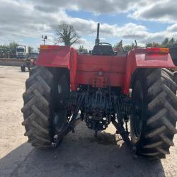 Massey Ferguson 698