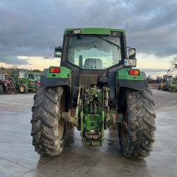 John Deere 6600