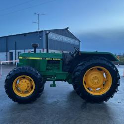 John Deere 2850