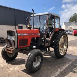 Massey Ferguson 390