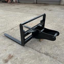 New Unused  Pallet Forks ((65mm Pins))