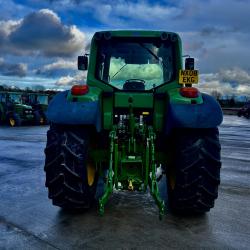 John Deere 6630