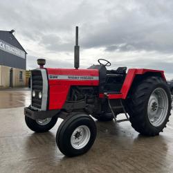 Massey Ferguson 698