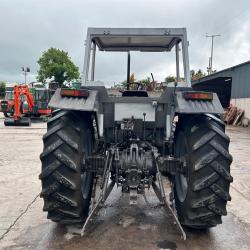 Massey Ferguson 375