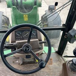 John Deere 3800