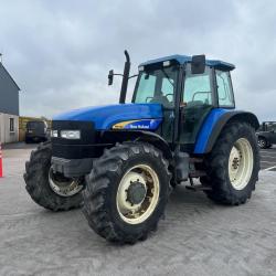 New Holland TM 120