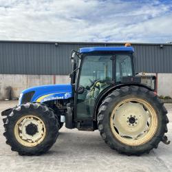 New Holland T4050