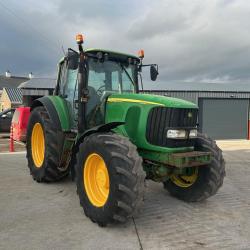 John Deere 6920