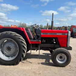 Massey Ferguson 698