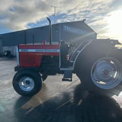 Massey Ferguson 390