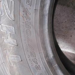 x2 Hankook 245/70R17.5