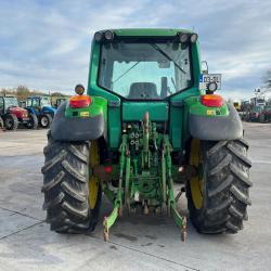 John Deere 6320