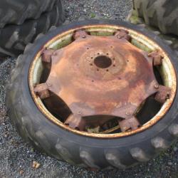 Row Crop 9.5-48 Wheels