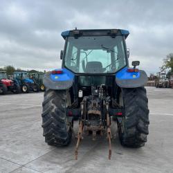 New Holland TM 120