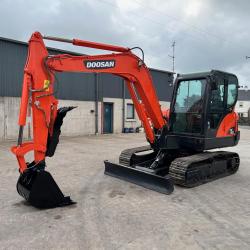 Doosan DX 60-9C