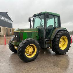 John Deere 6200