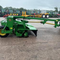 John Deere 1350