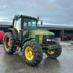 John Deere 6600