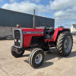 Massey Ferguson 698