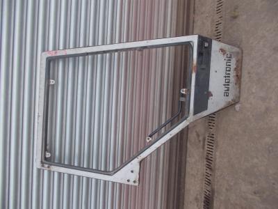 MF RIGHT SIDE 3000 SERIES DOOR