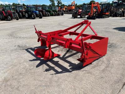 Massey Ferguson 3 Row Ridger