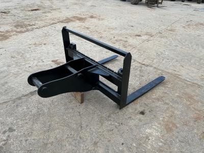 New Unused  Pallet Forks ((65mm Pins))