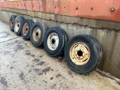 Used 750-16 Front Wheels