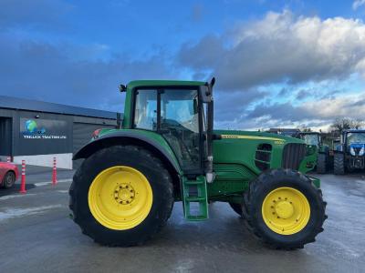 John Deere 6630