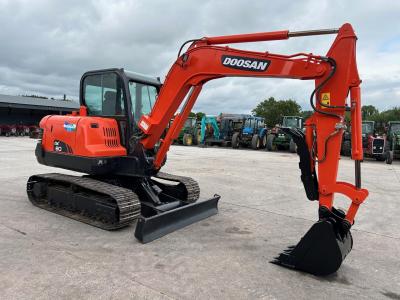 Doosan DX 60-9C