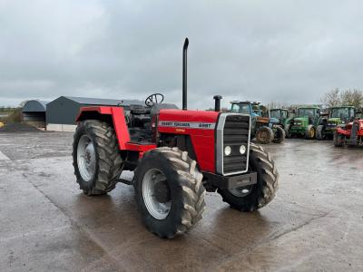 Massey Ferguson 698T